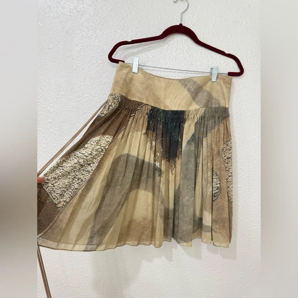 $590 AKRIS PUNTO Designer Multi Color Tan Printed  Skirt US 8